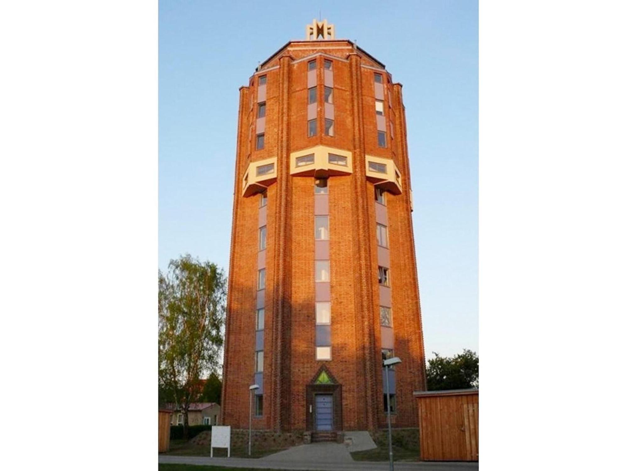 Apartment In The Water Tower, Güstrow Extérieur photo