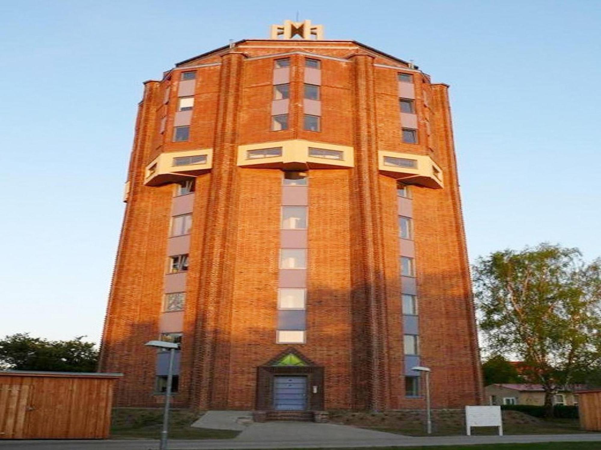 Apartment In The Water Tower, Güstrow Extérieur photo